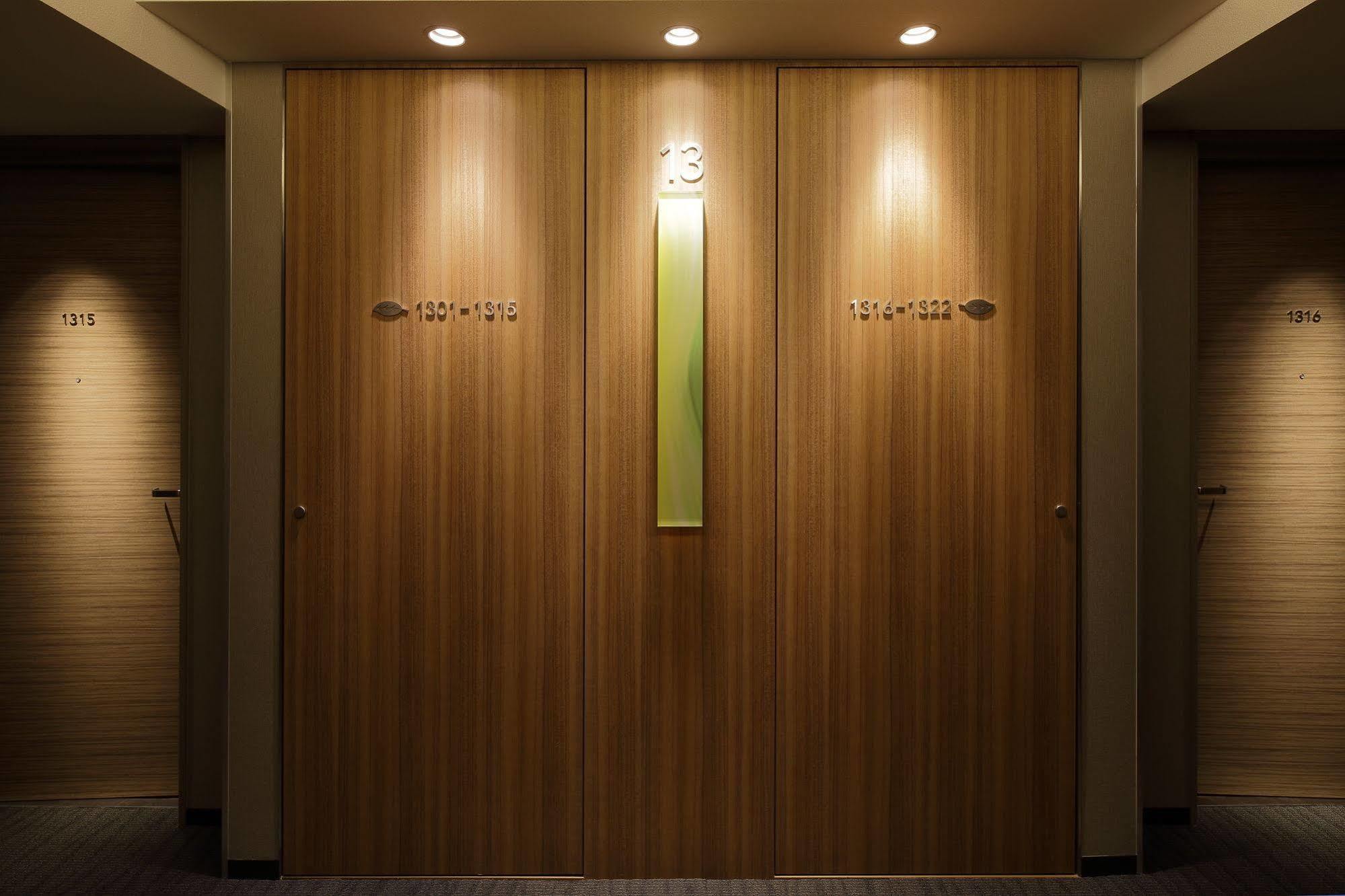Via Inn Nagoya Shinkansen-Guchi Esterno foto